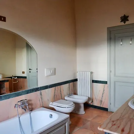 Castello Bonaccorsi In Sabina Bed & Breakfast Castel San Pietro