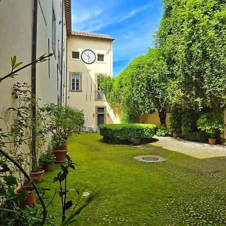 Castello Bonaccorsi In Sabina Bed & Breakfast Castel San Pietro