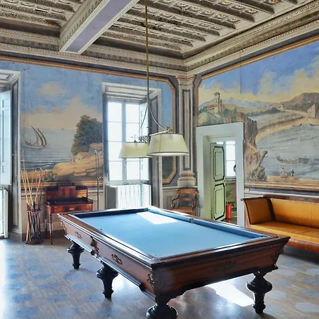 Castello Bonaccorsi In Sabina Bed & Breakfast *